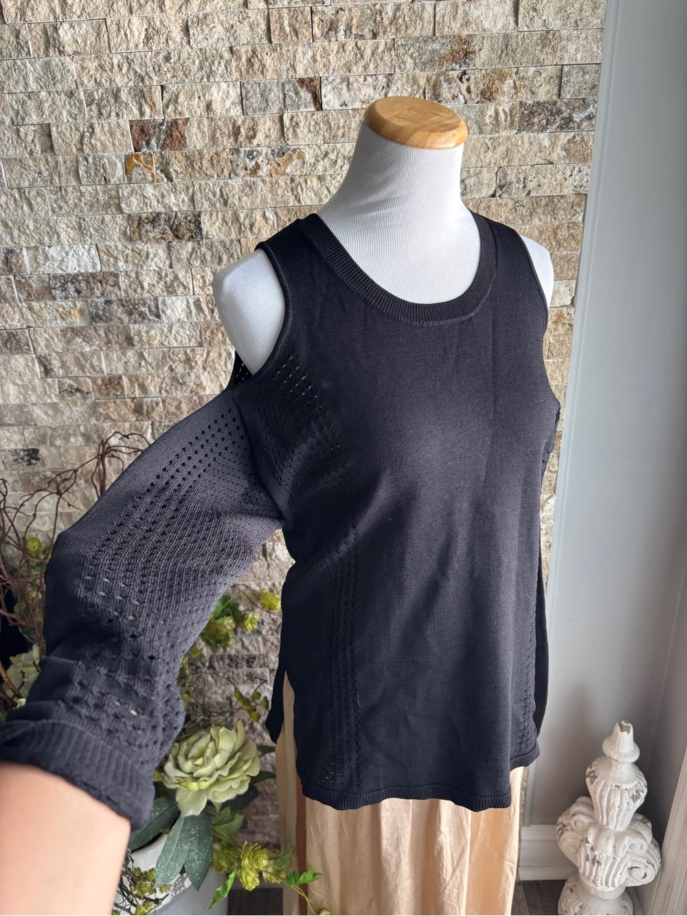 Bar III Black Cold-Shoulder Knit Tank with Open-Knit Sleeve